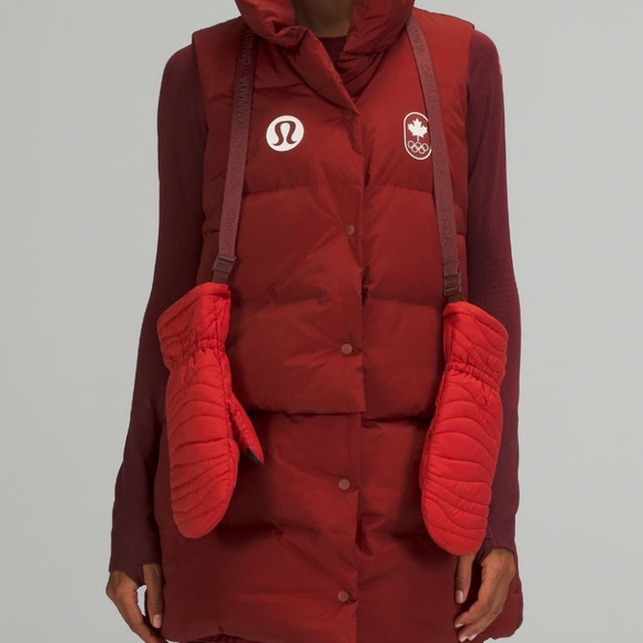 Lululemon Team Canada Quilted Mittens on String Red NEW WITH TAGS L/XL - Picture 4 of 11